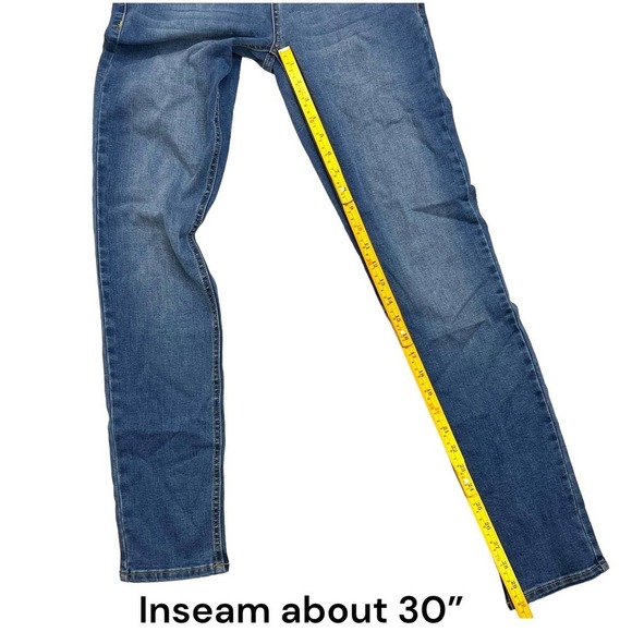 Jordache Modern Med Rise Light Wash Skinny, Stretch Denim Jeans Woman's Size 2 - Picture 8 of 15